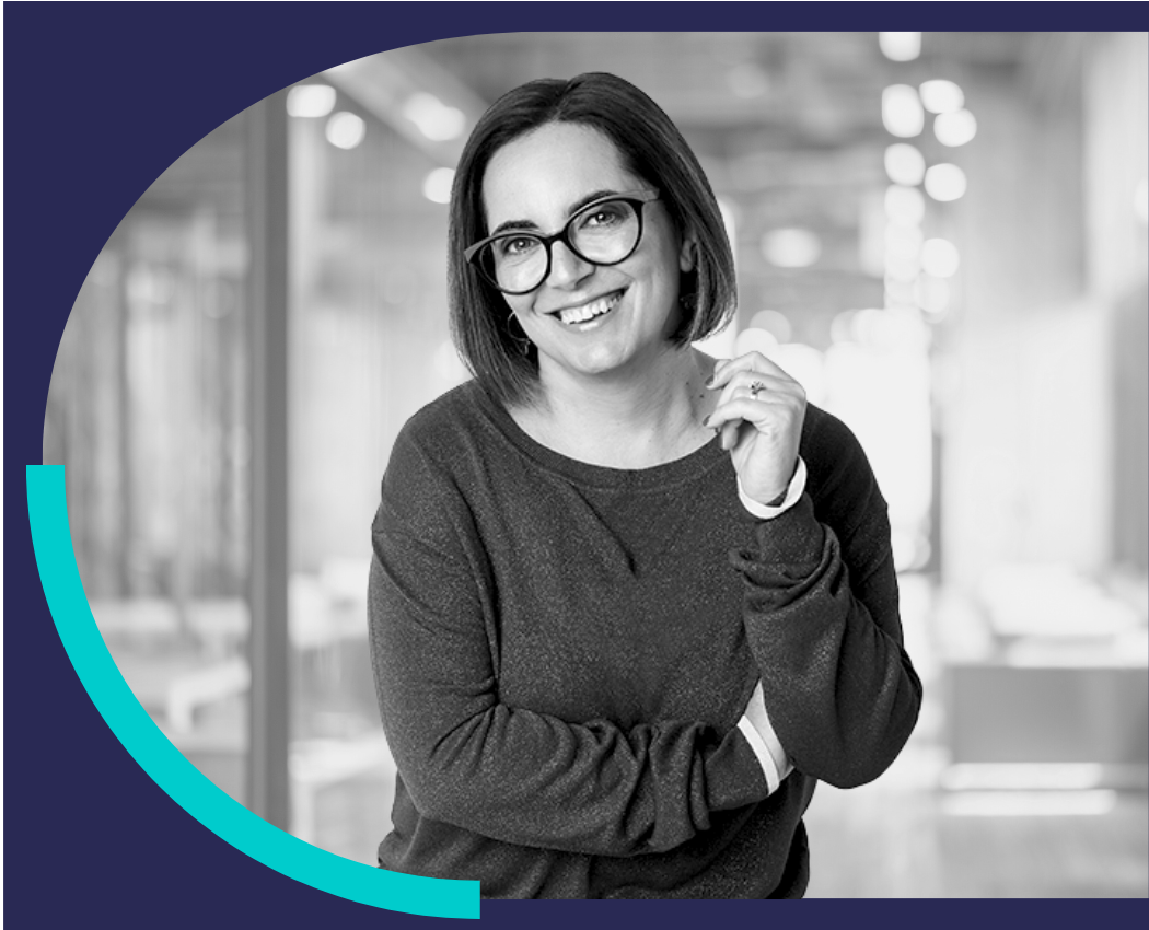 Sara Tiefenbrun photo in black and white